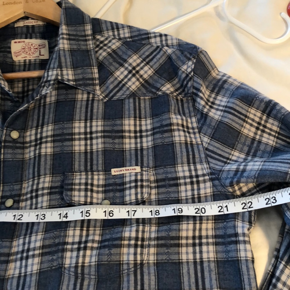 Lucky button down - Picture 5 of 5